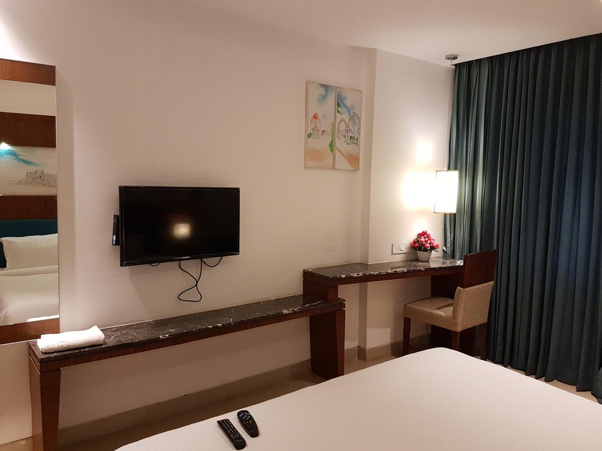 מלון צ'נאי Urvashi Residency מראה חיצוני תמונה